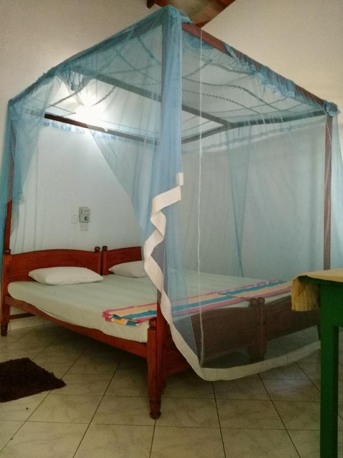 Sunnys Beach Guest House Hikkaduwa Exteriér fotografie