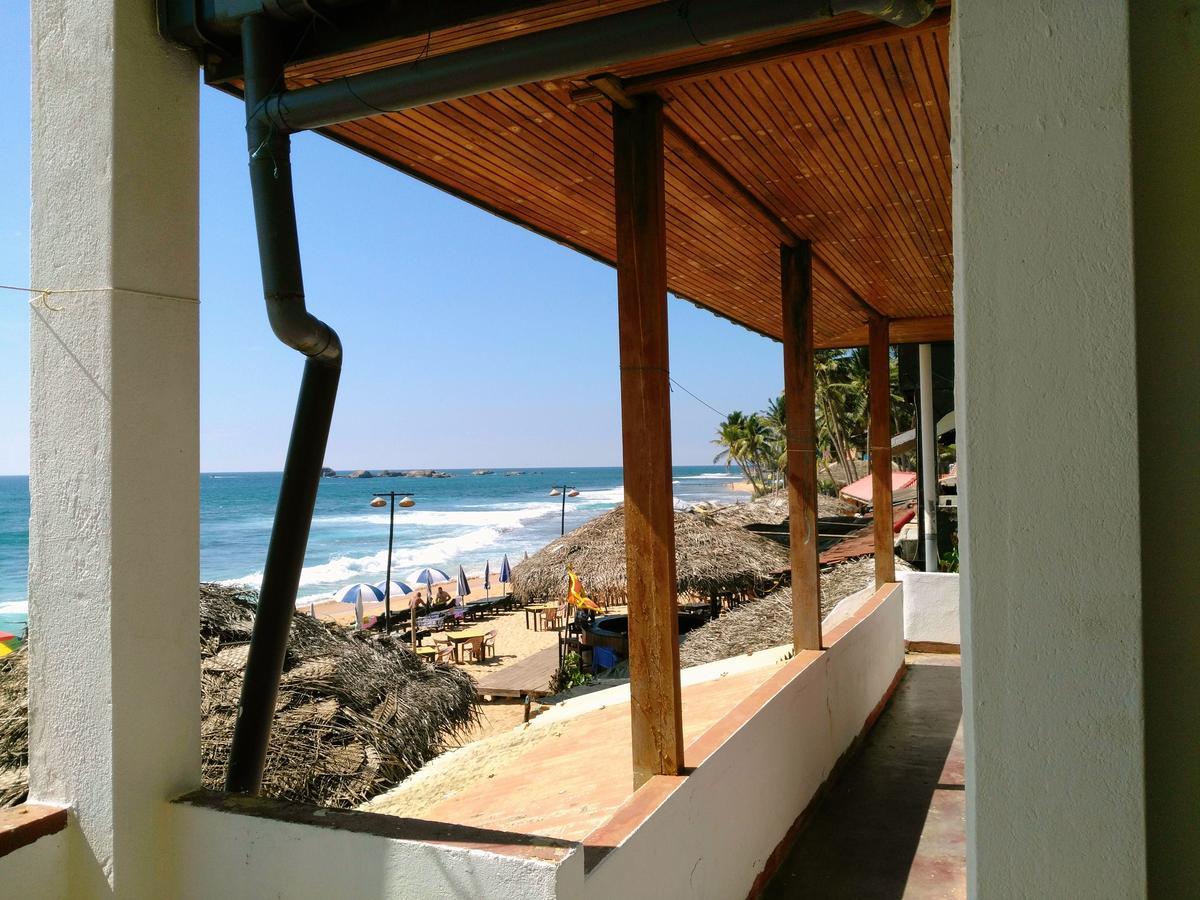Sunnys Beach Guest House Hikkaduwa Exteriér fotografie